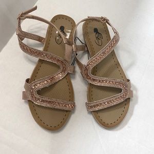 NWOT Women’s Rose Gold Bedazzled Sandals SZ 7.5